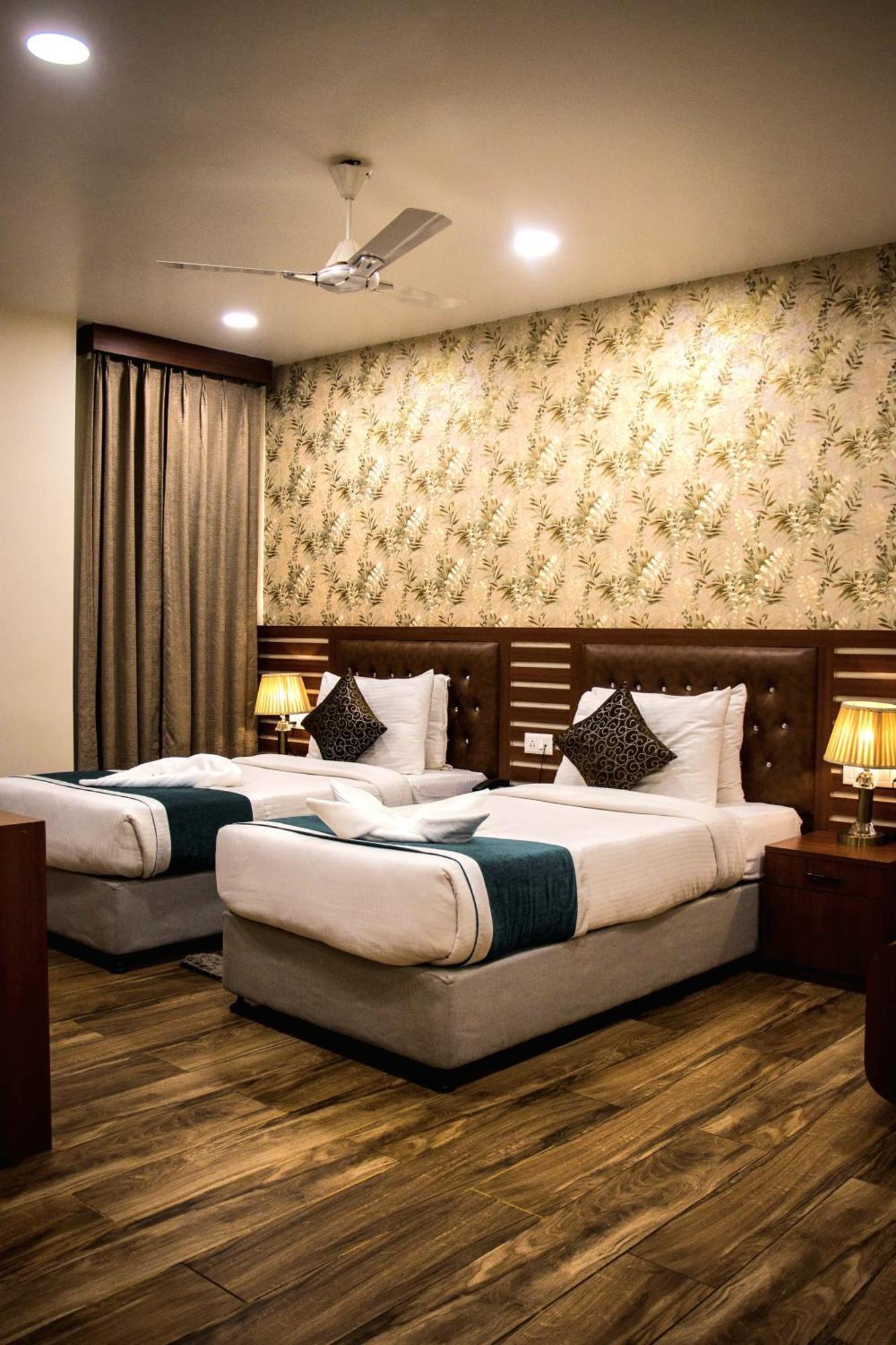 Hotel Sidh Vedantha パトナー エクステリア 写真